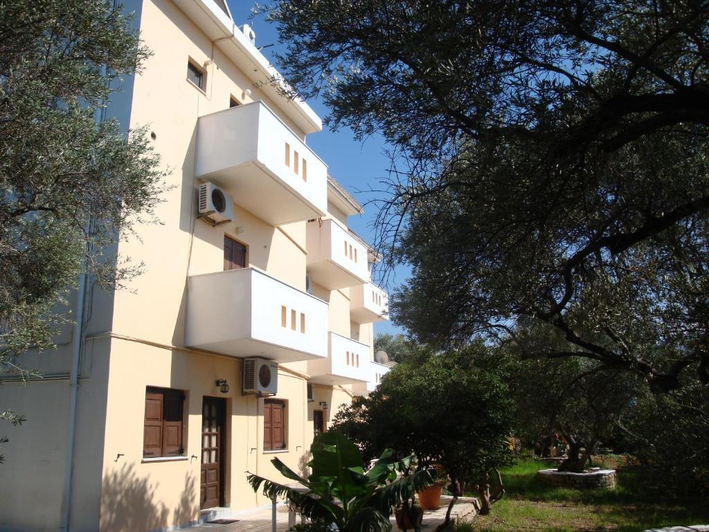 Calamon Apartments Episkopi-Chania Exterior photo