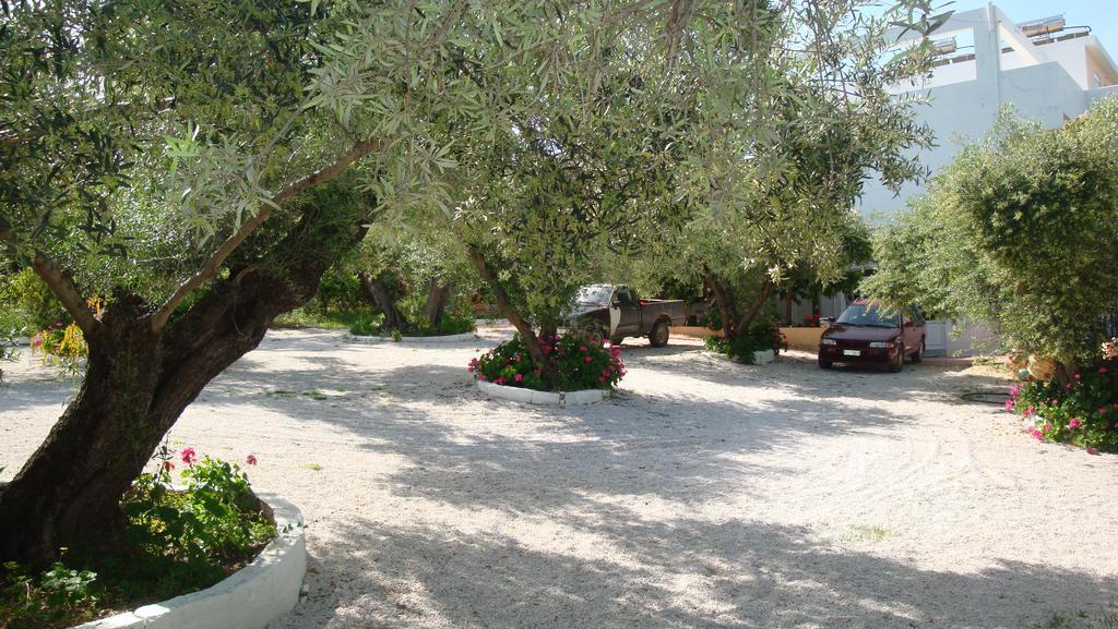 Calamon Apartments Episkopi-Chania Exterior photo